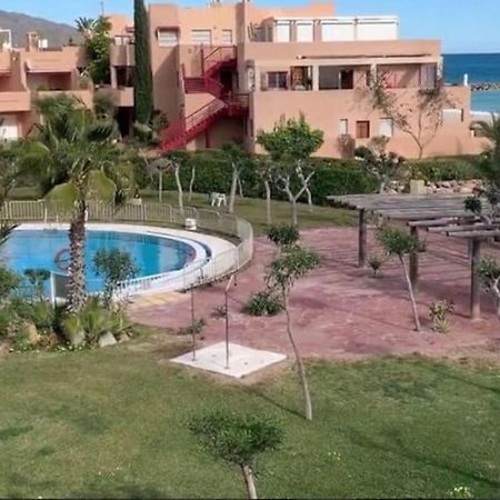 Estudio En Urbanizacion Naturista Con Piscina Junto Al Mar Вера Екстериор снимка