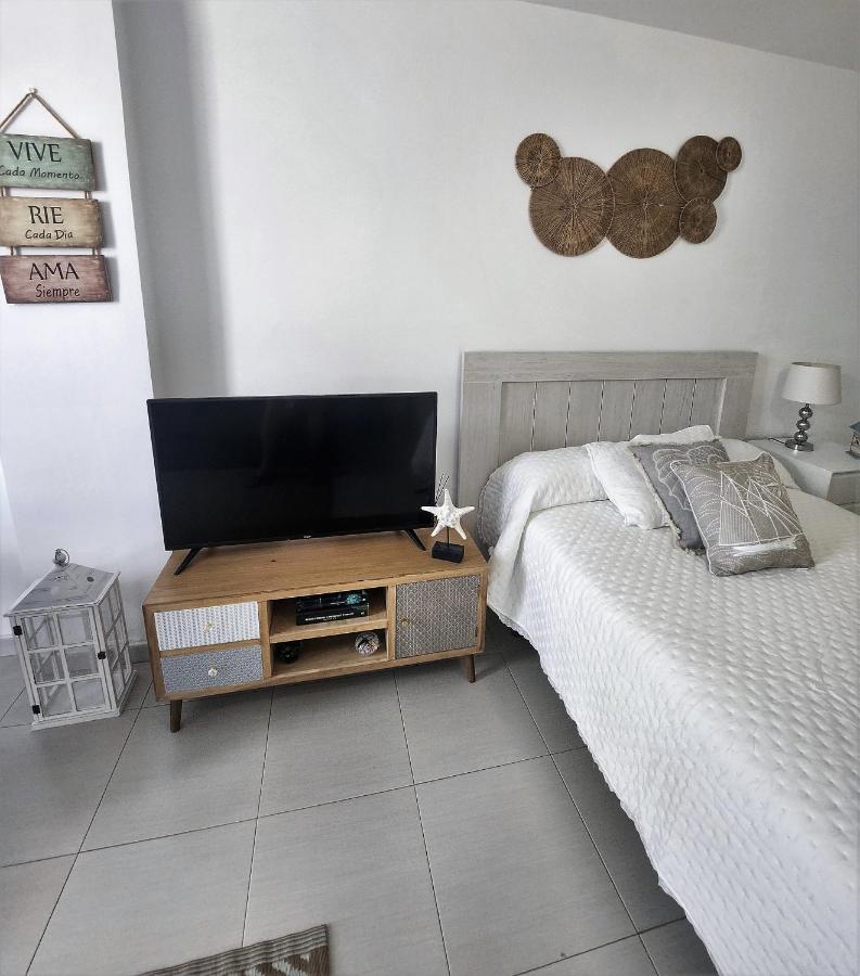 Estudio En Urbanizacion Naturista Con Piscina Junto Al Mar Вера Екстериор снимка